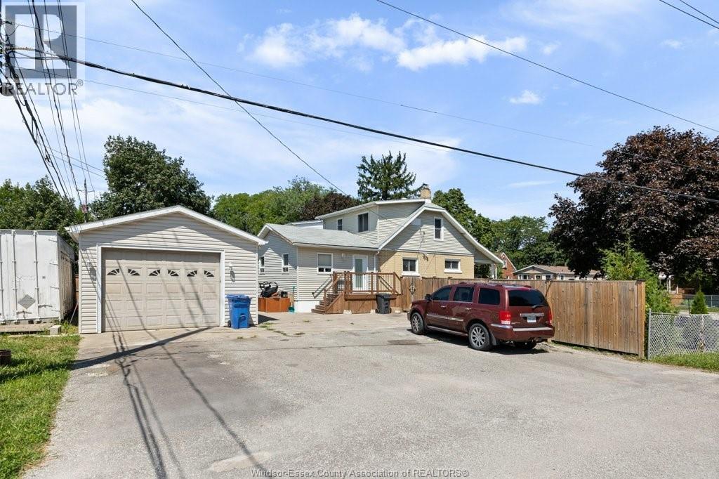 1089 PRADO PLACE - Image 30