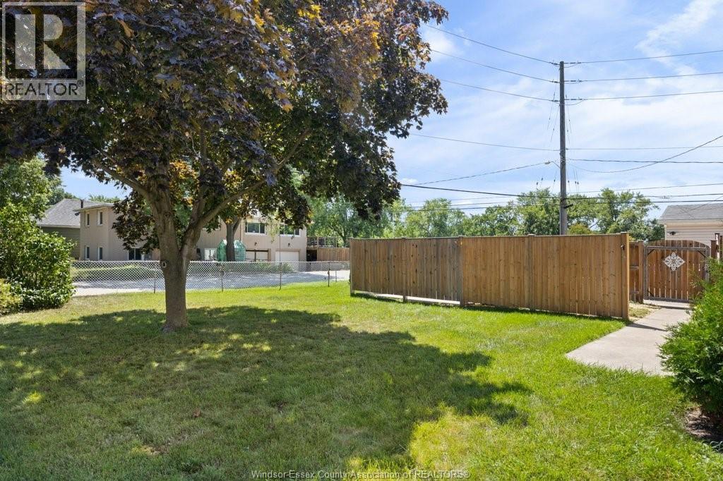 1089 PRADO PLACE - Image 4