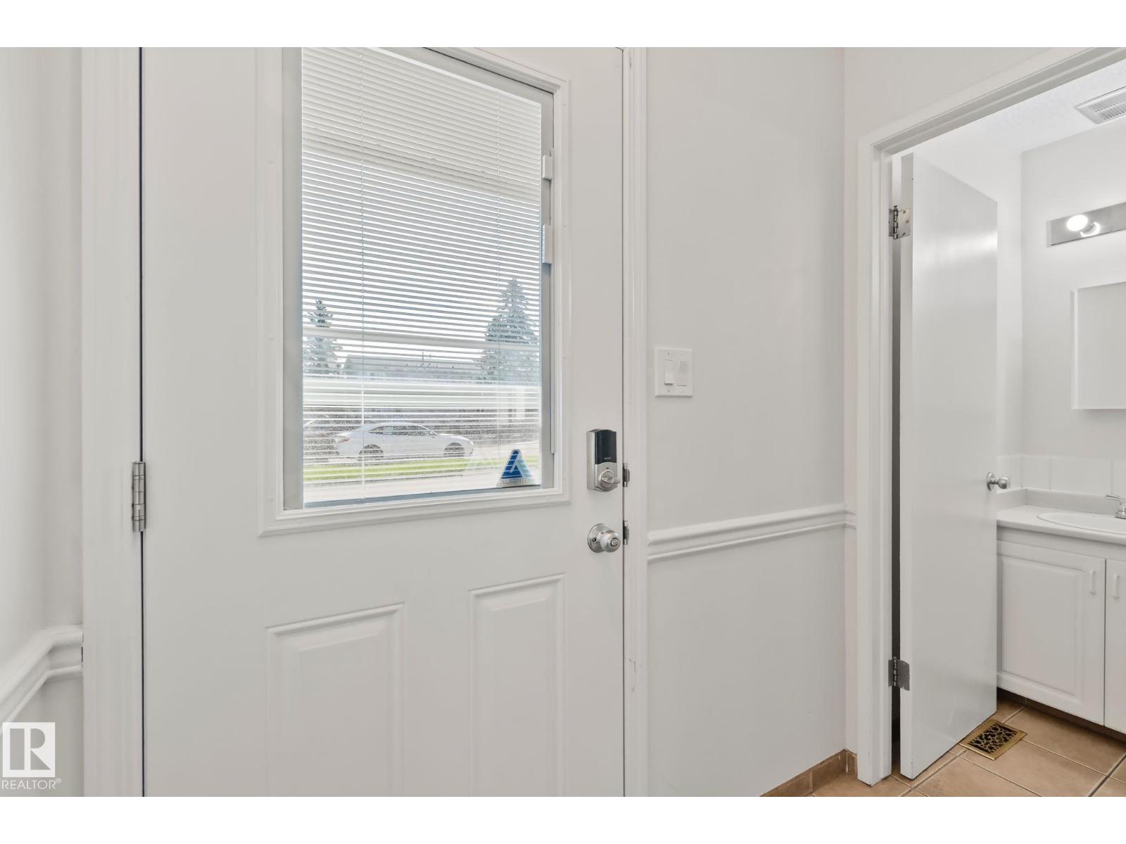 18337 66 AV NW - 3