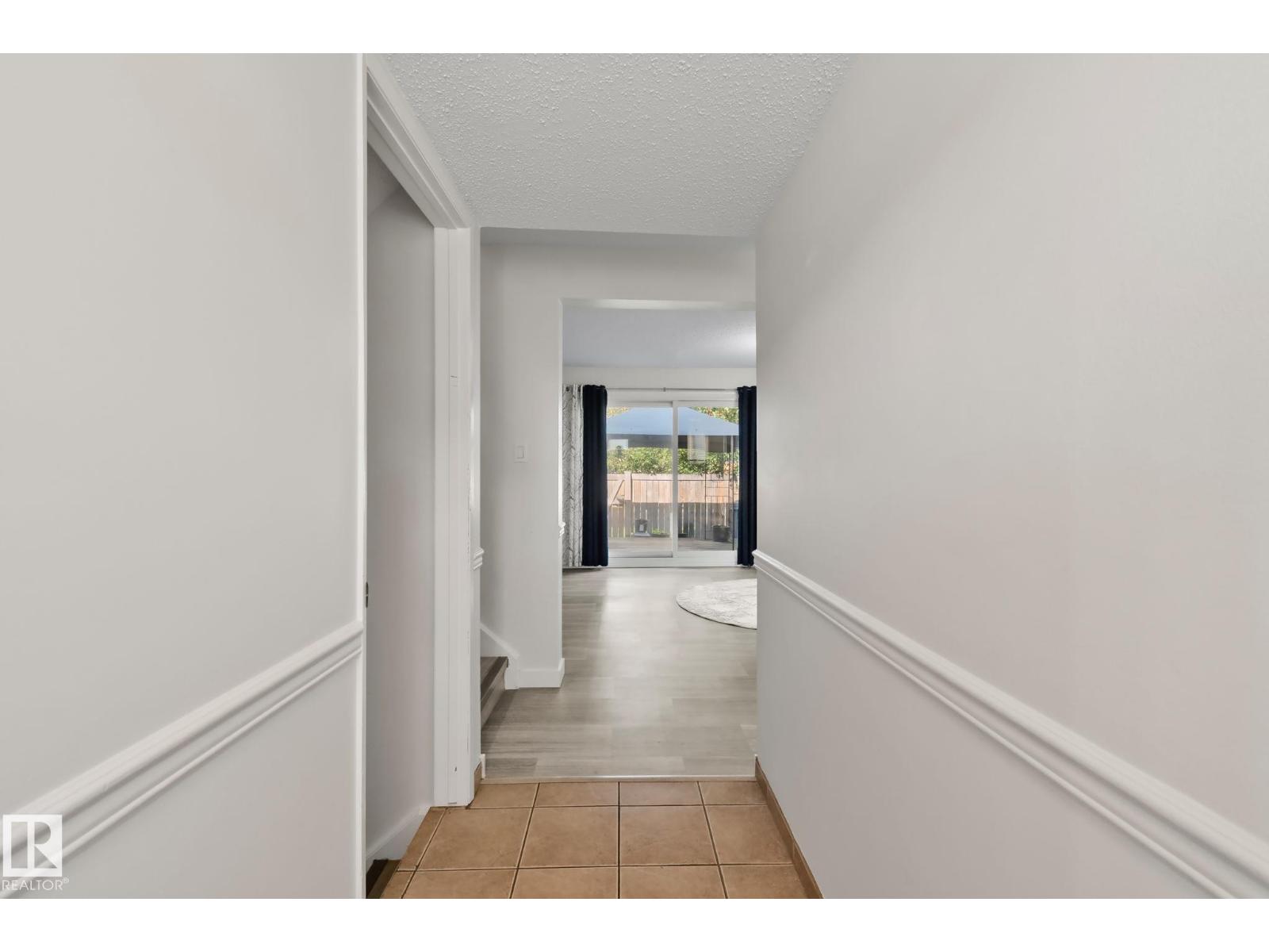 18337 66 AV NW - 15