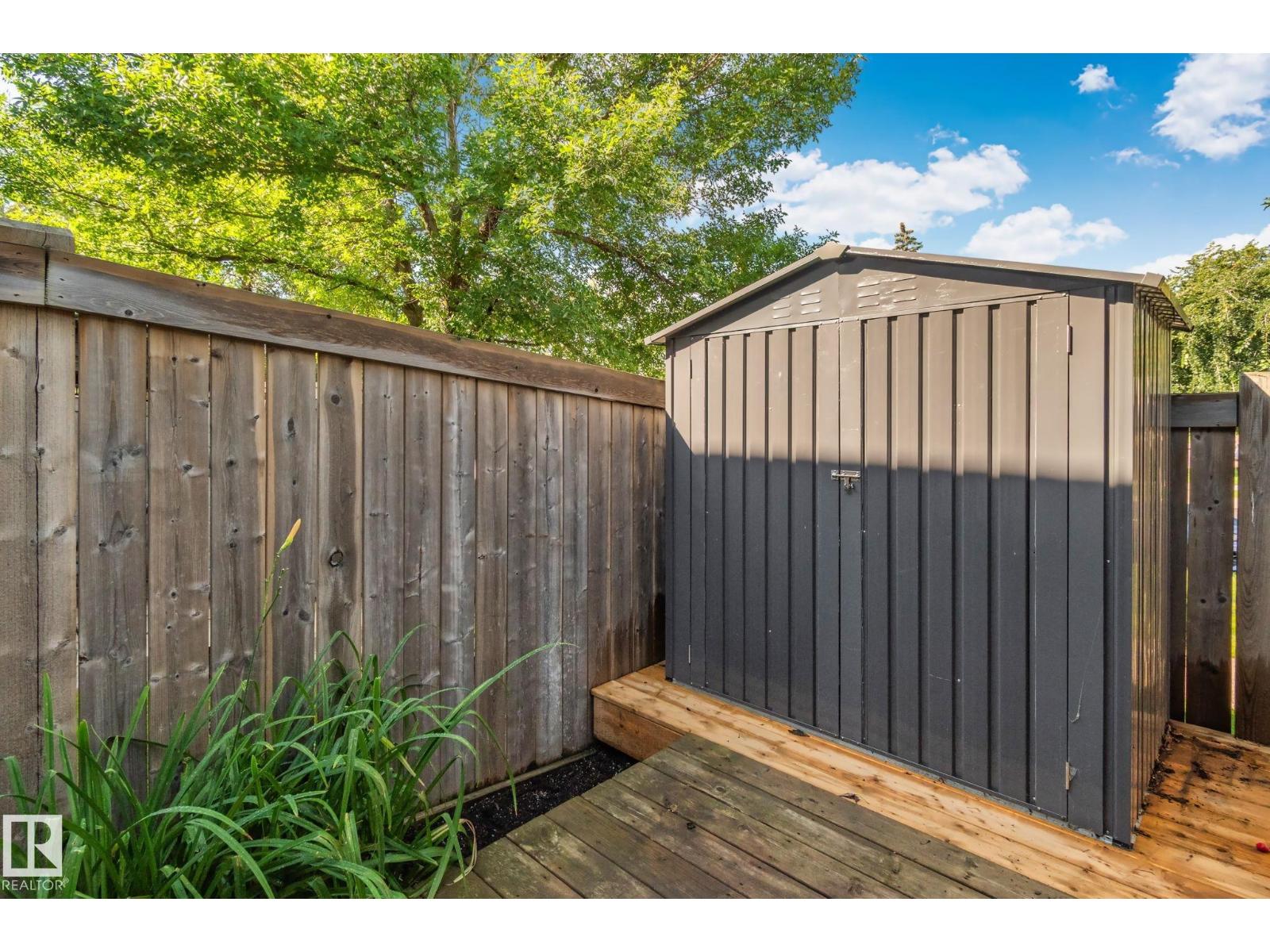 18337 66 AV NW - Image 35