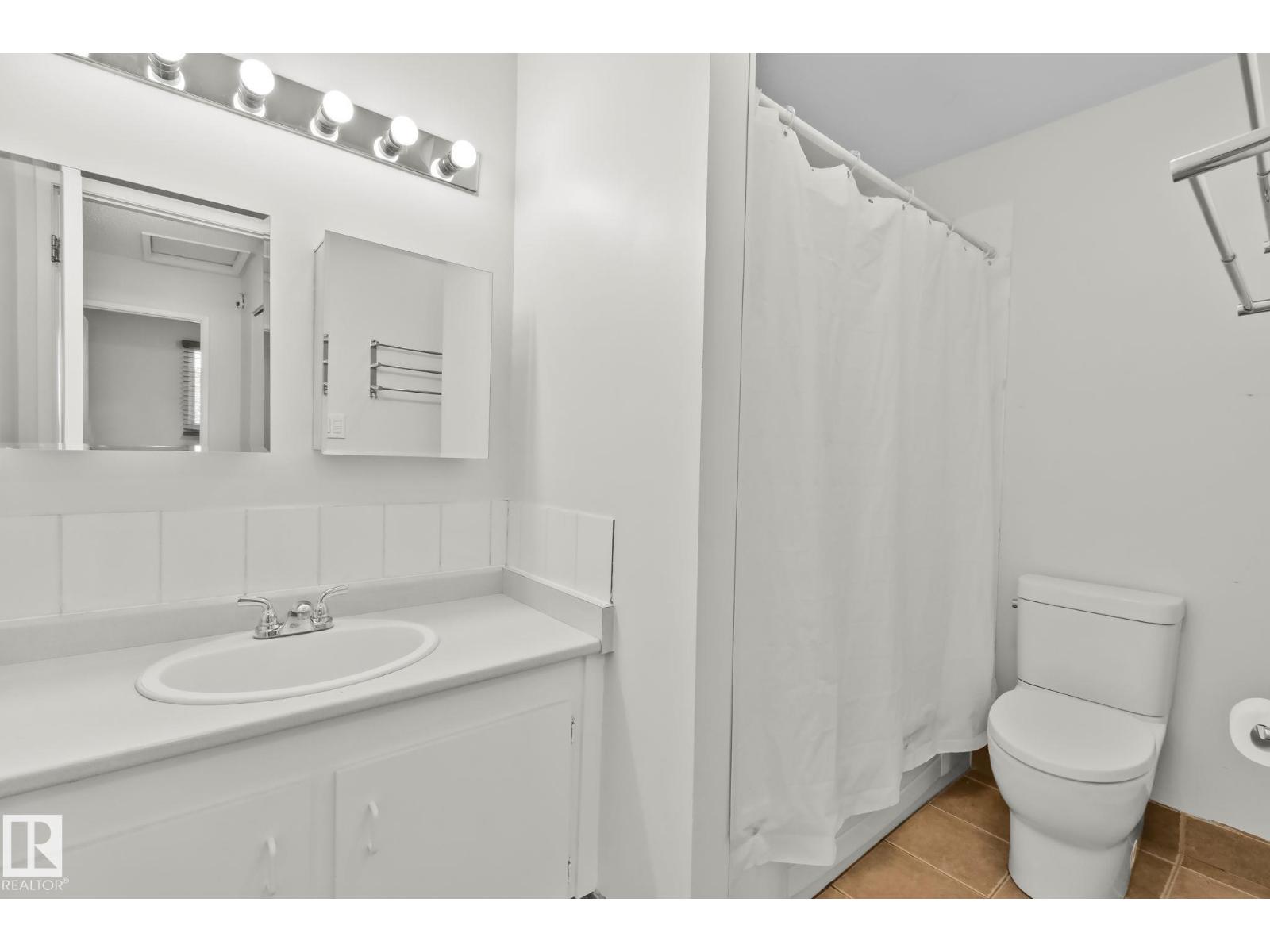 18337 66 AV NW - Image 24