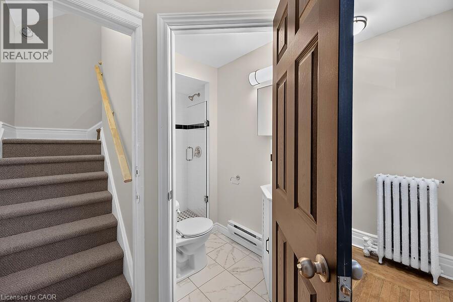 103 MARY Street - Image 32