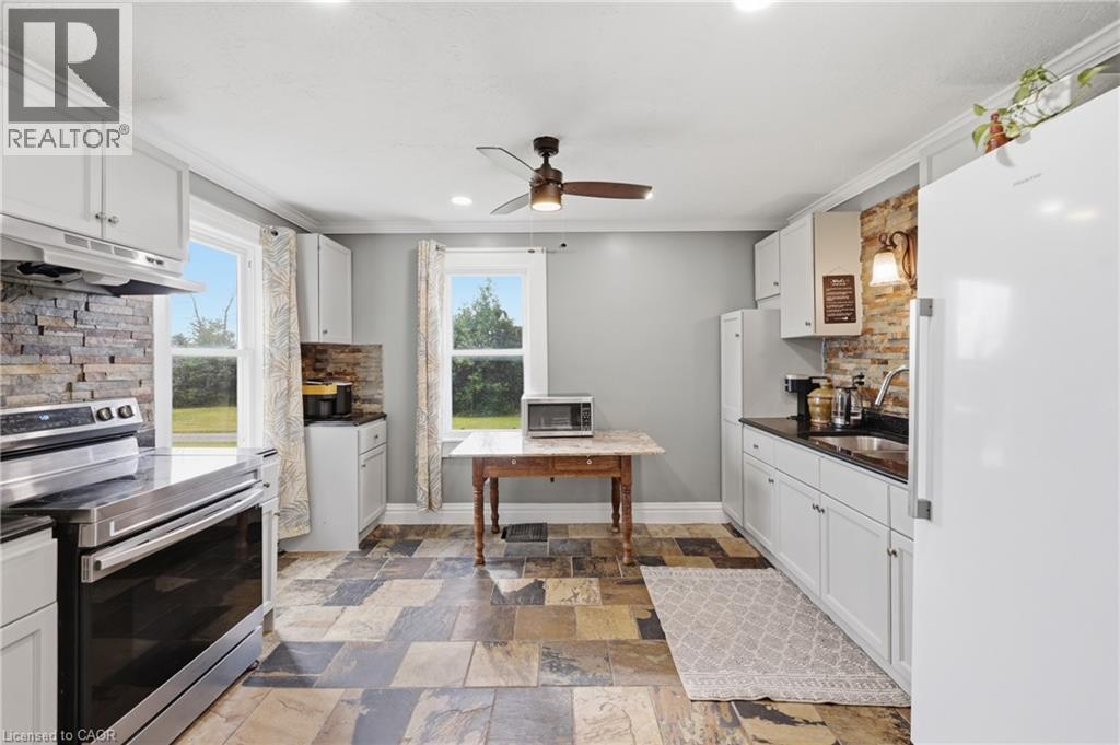 97 SMITH Road - Image 16