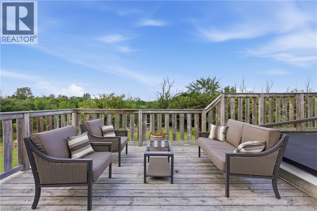 97 SMITH Road - Image 35