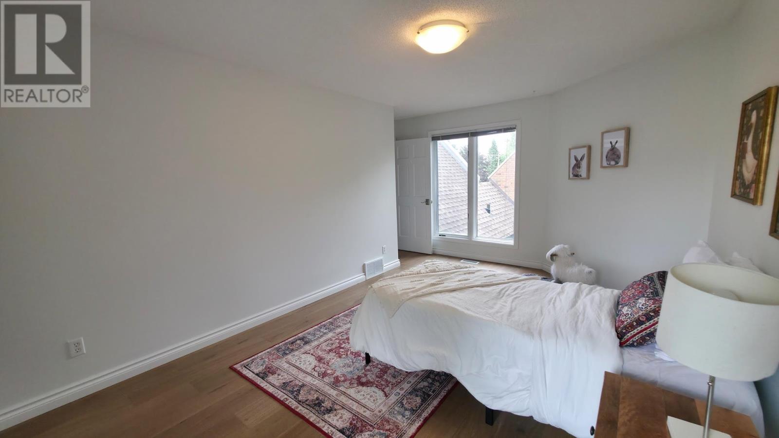 86 McNeice ST - 40
