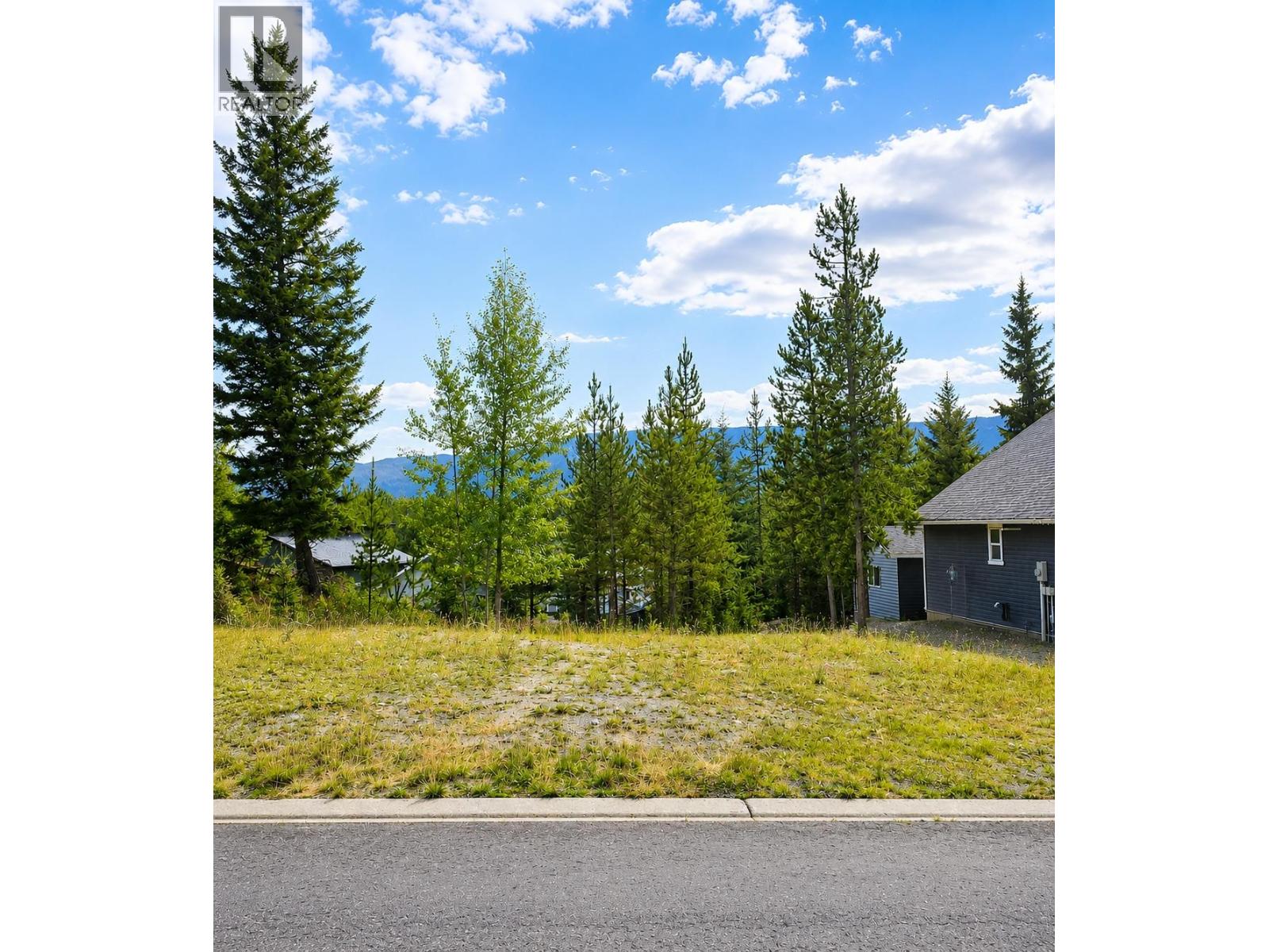 86 DEERBORNE Drive