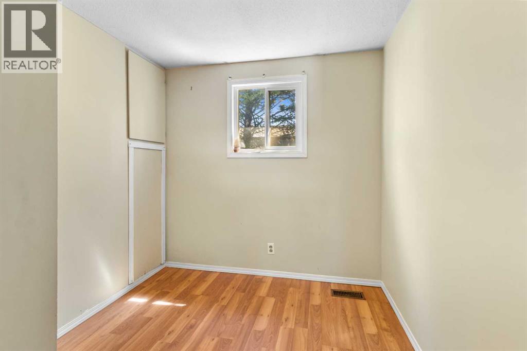 147, 5344 76 Street - 14