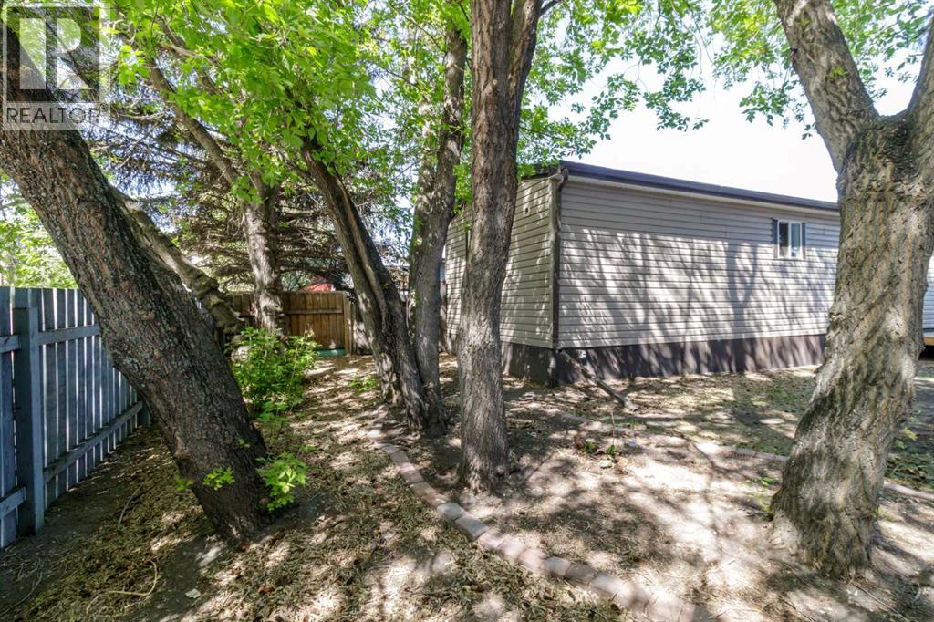 147, 5344 76 Street - 22