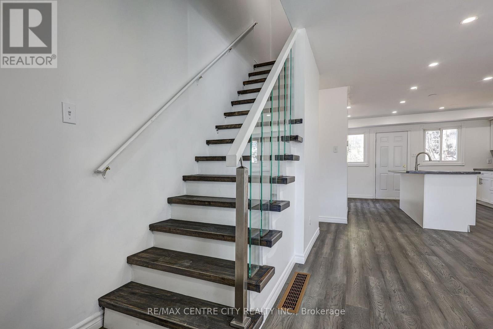 #41 1443 HURON STREET - Image 21