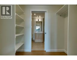 9652 Benchland Drive Unit# 205, Lake Country, BC V4V0C4 Photo 17