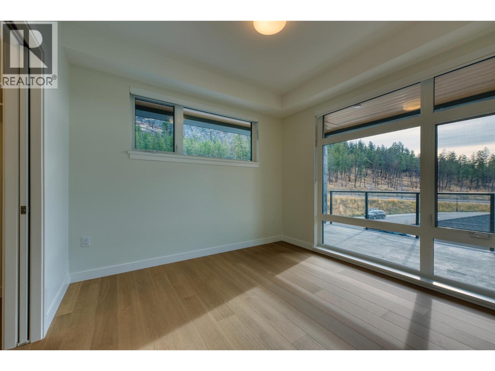 9652 Benchland Drive Unit# 205, Lake Country