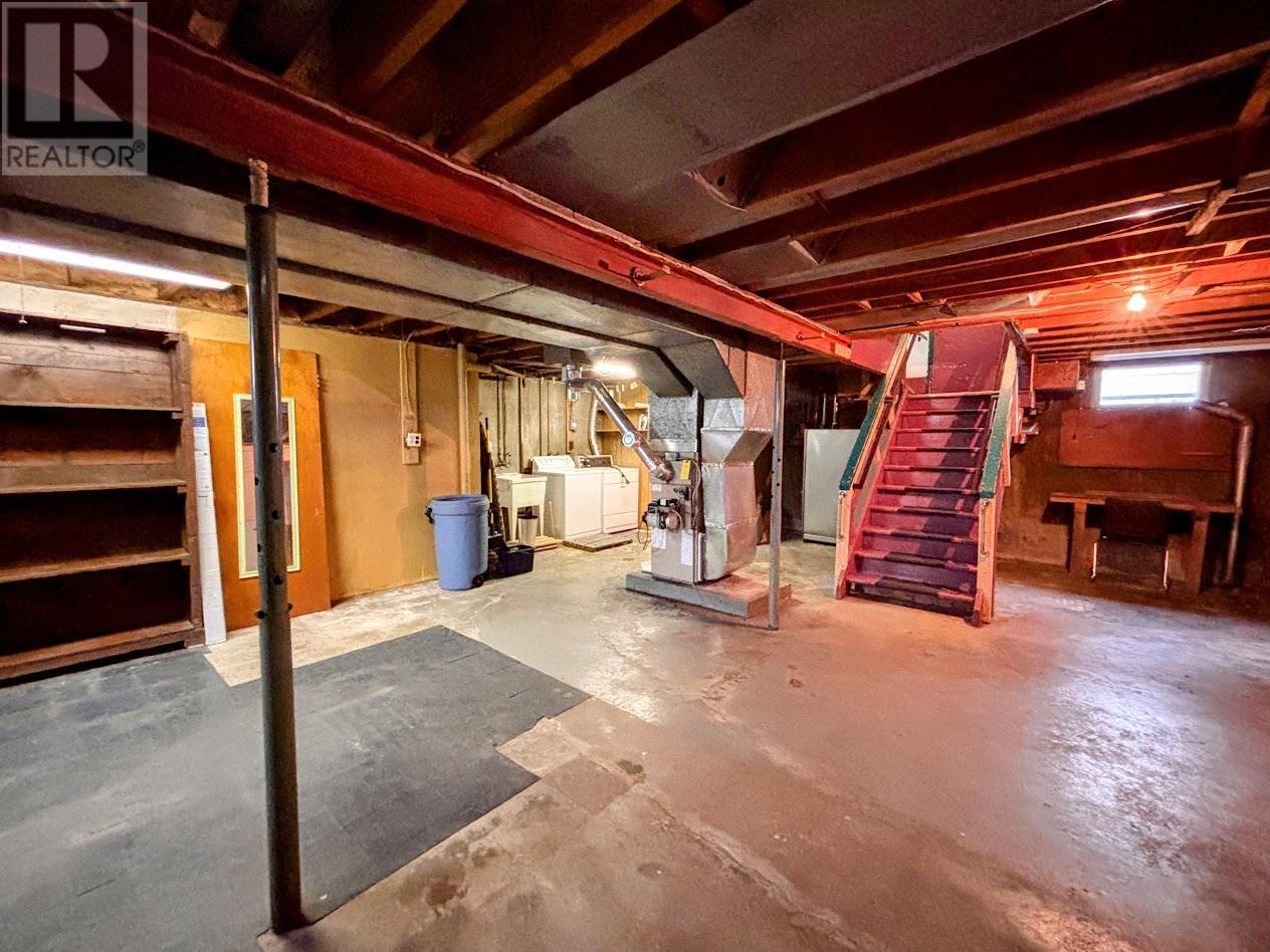 15 Falcon AVE - Image 22