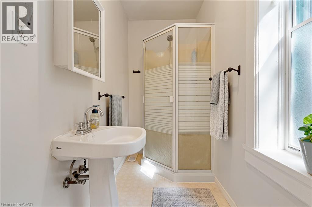 67 QUEEN Street W - Image 30