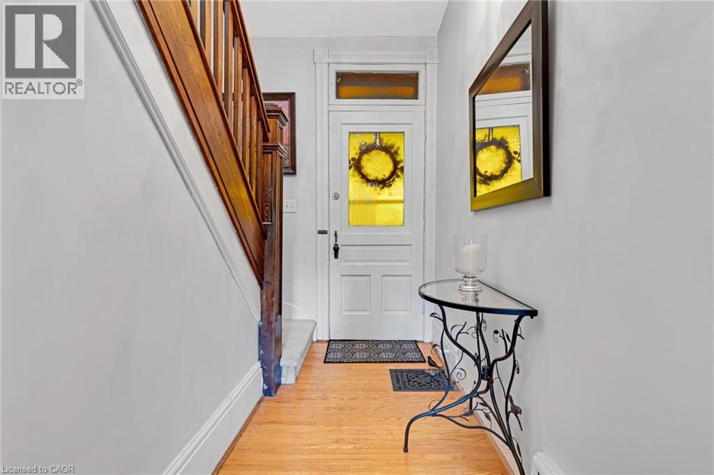 67 QUEEN Street W - Image 32