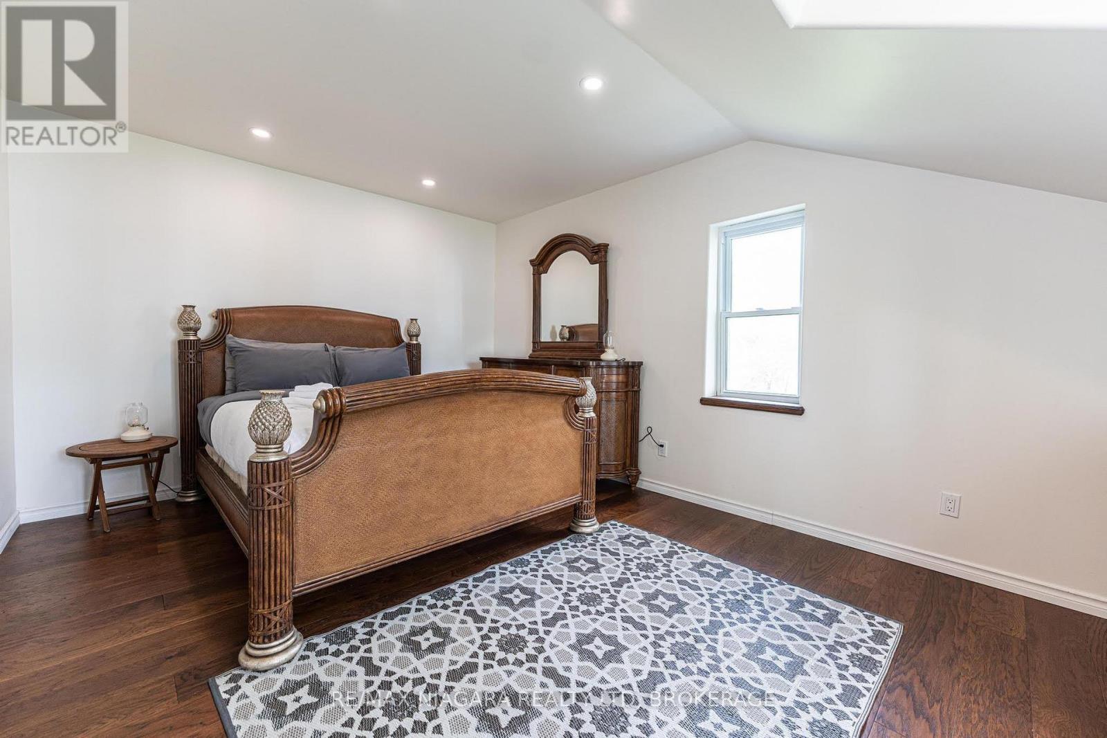 13693 NIAGARA RIVER PARKWAY - Image 19