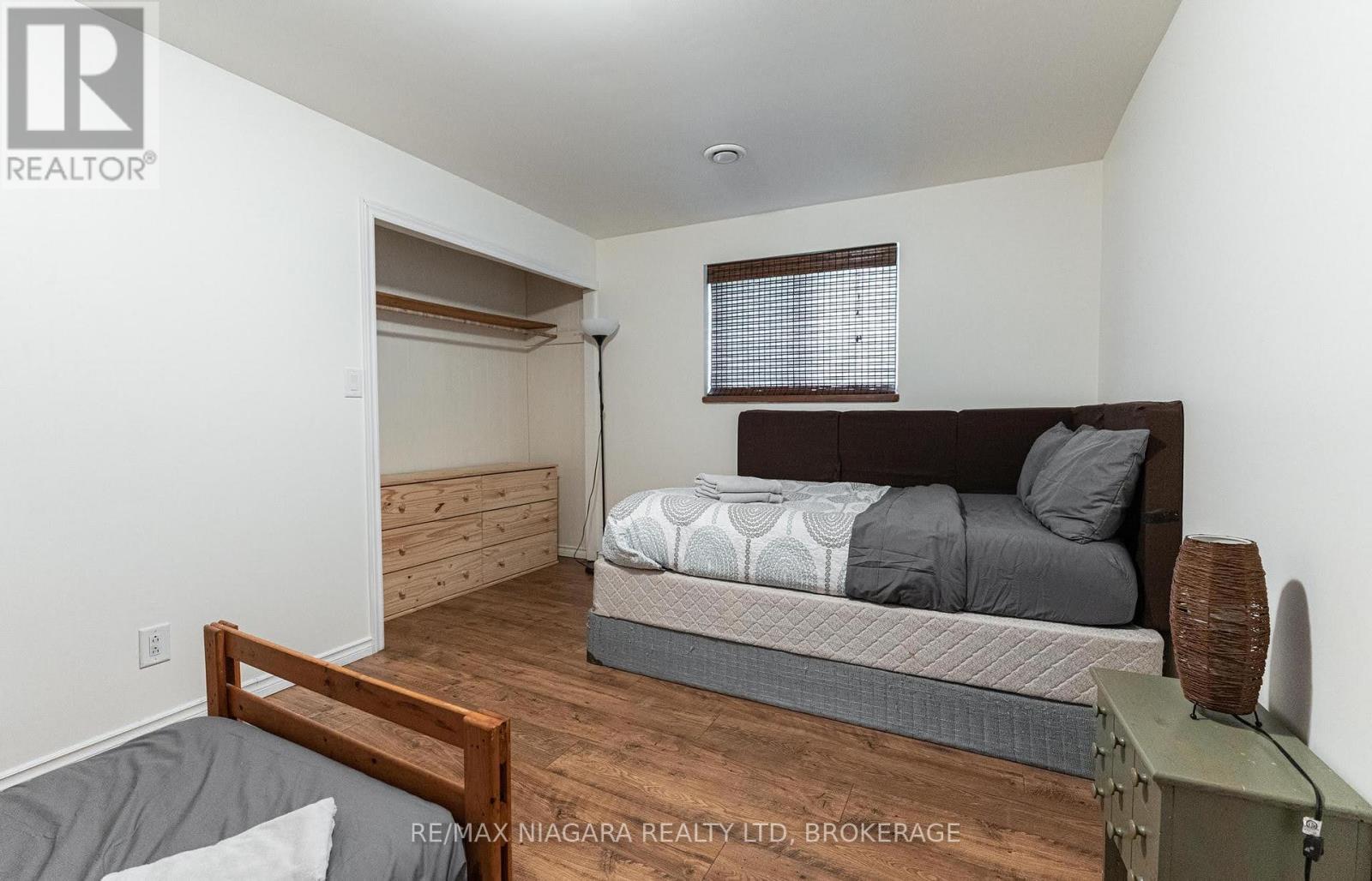 13693 NIAGARA RIVER PARKWAY - Image 46