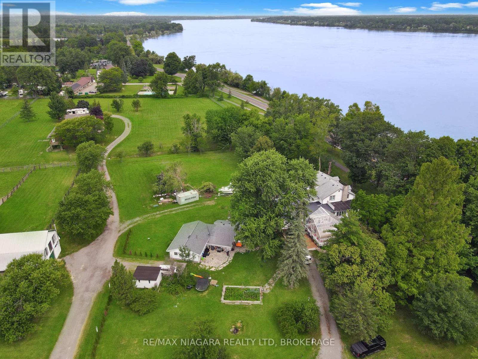13693 NIAGARA RIVER PARKWAY - 50