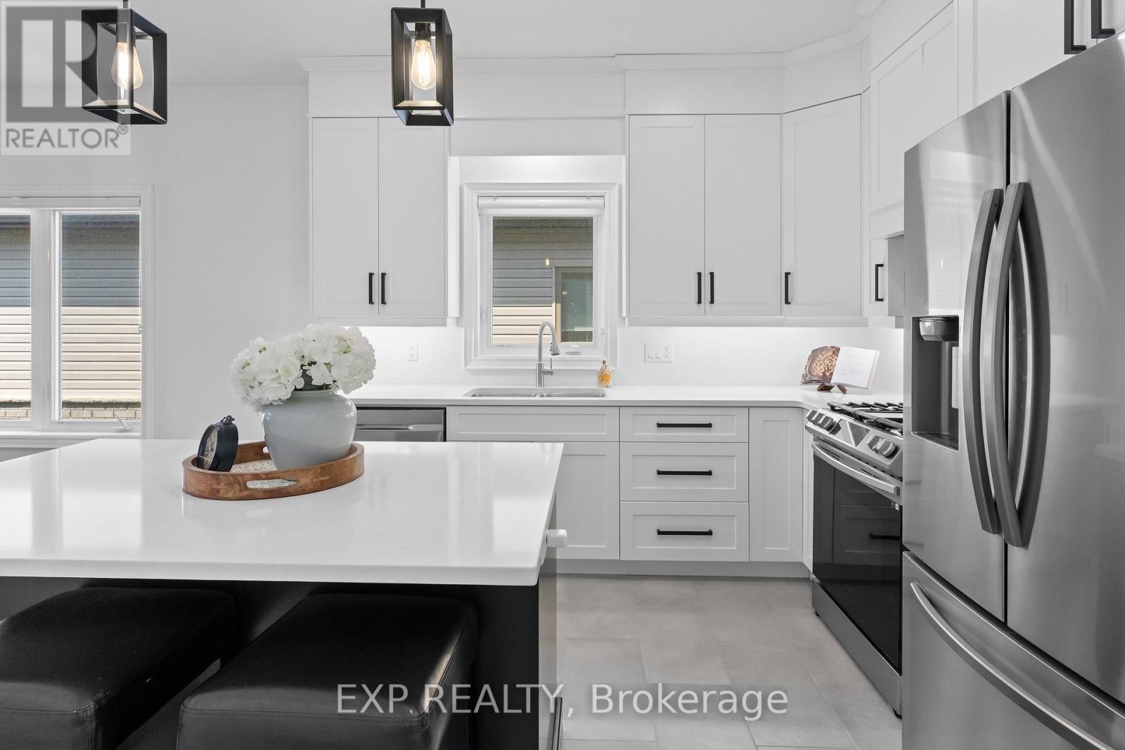 747 GAISER ROAD - 11