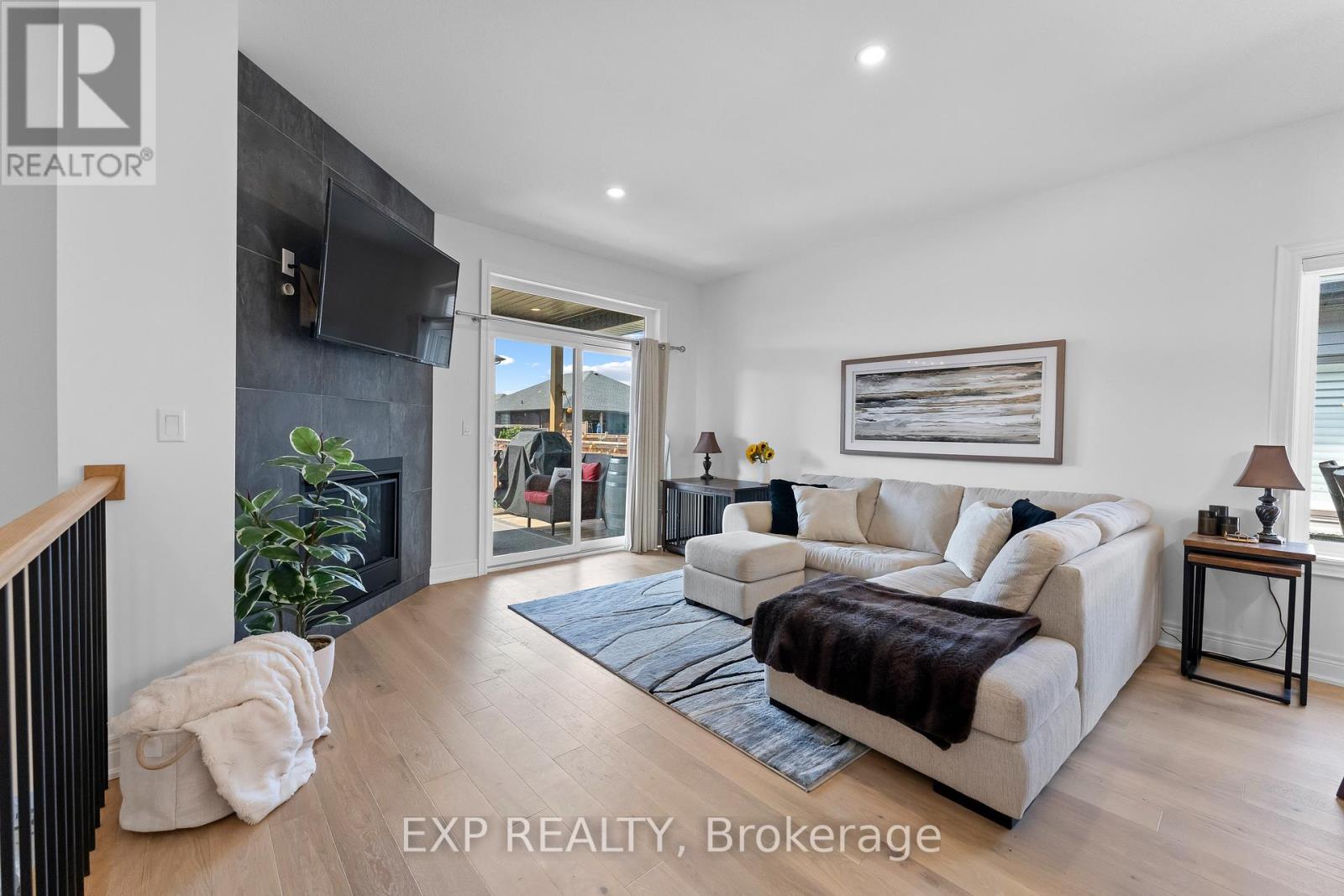 747 GAISER ROAD - 17