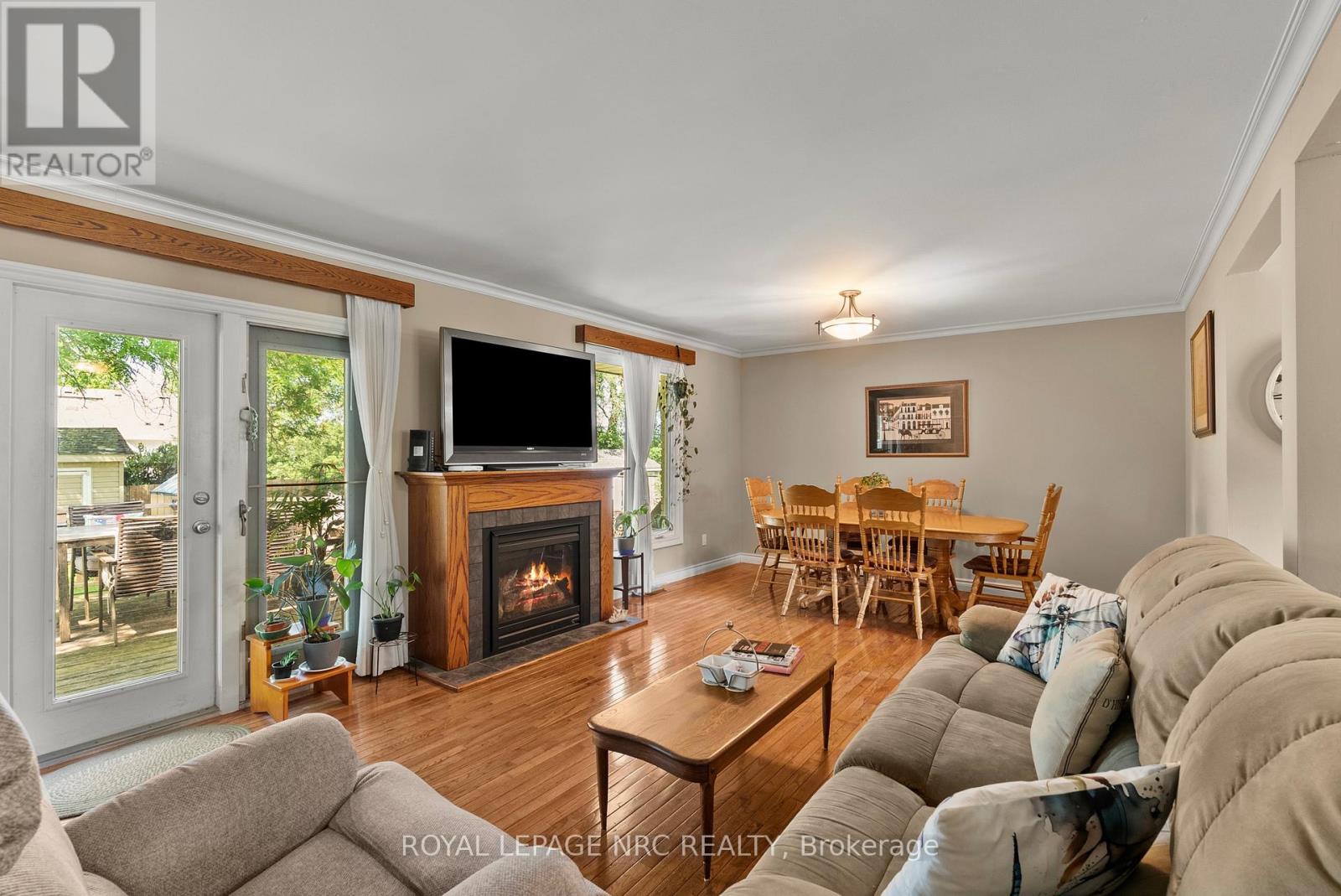 16 DUMFRIES STREET - Image 8