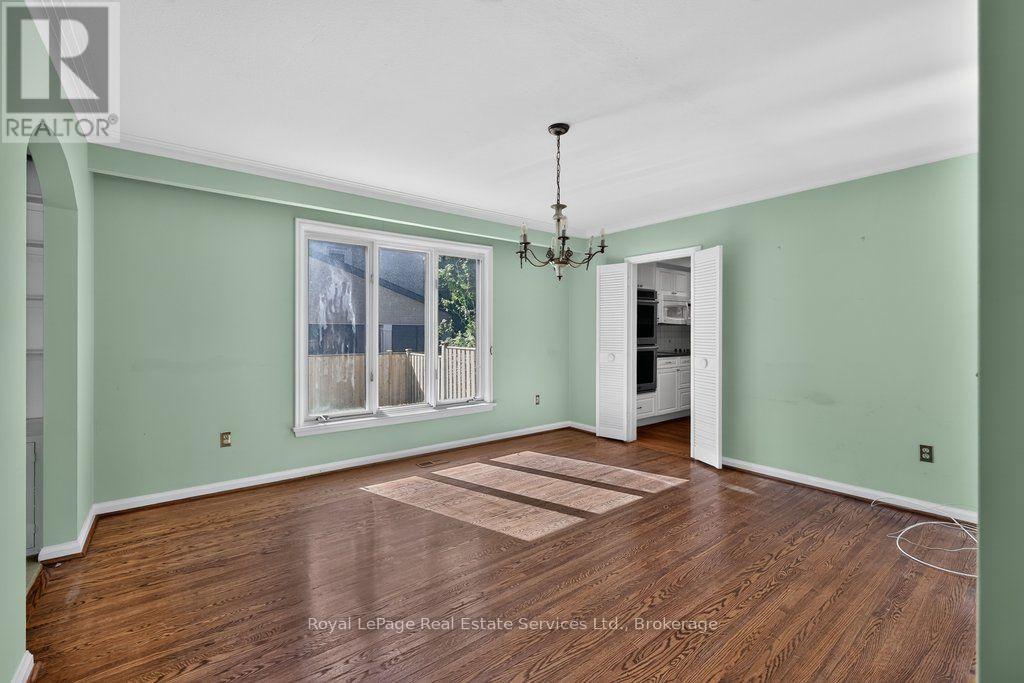 328 DALEWOOD DRIVE - 11
