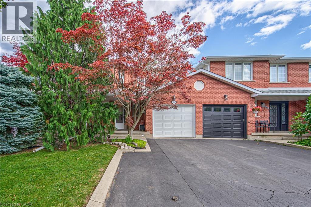 86 CHELSEA Crescent - 1
