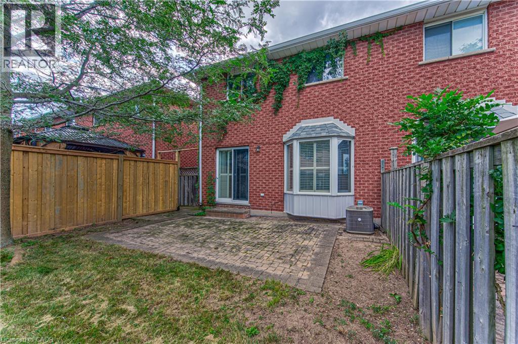 86 CHELSEA Crescent - Image 36