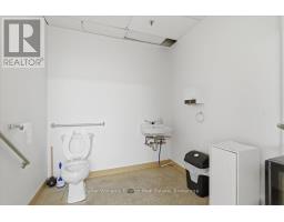 1650 Dundas Street E, Whitby, ON L1N2K8 Photo 8