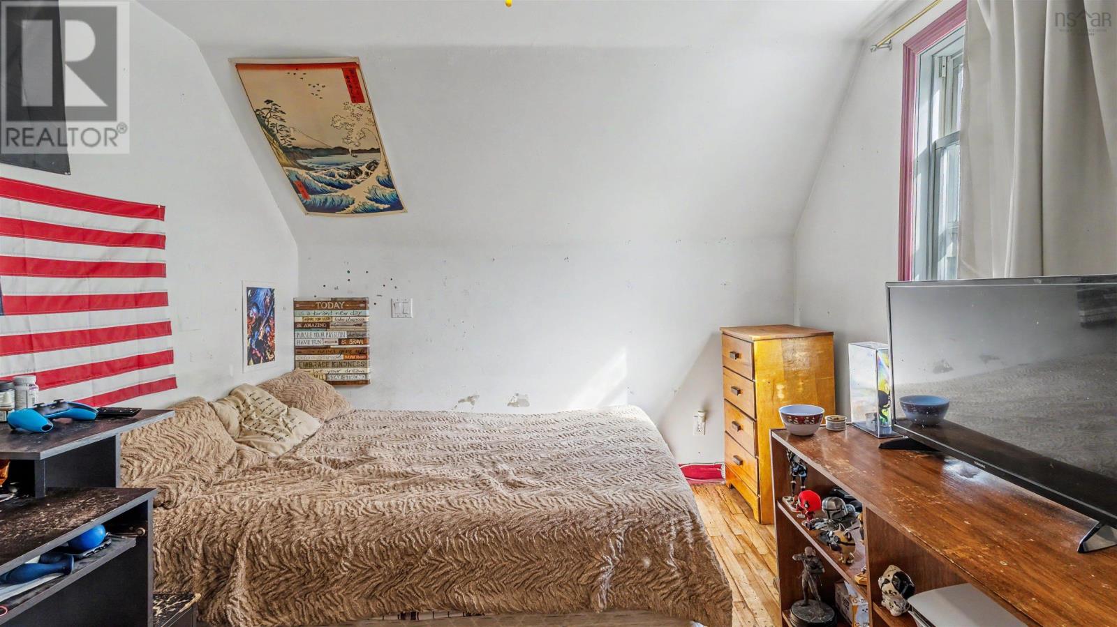 6 Grove Street - 24
