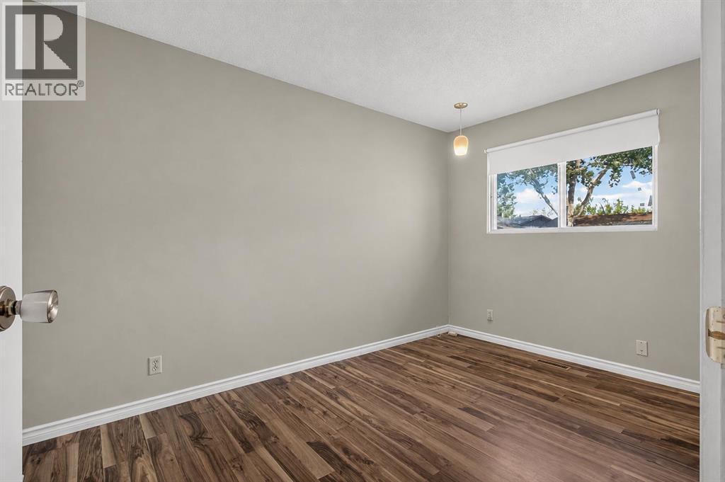 440 Ogden Drive SE - Image 10