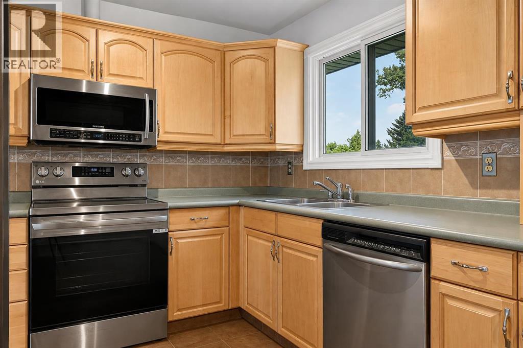 440 Ogden Drive SE - Image 14