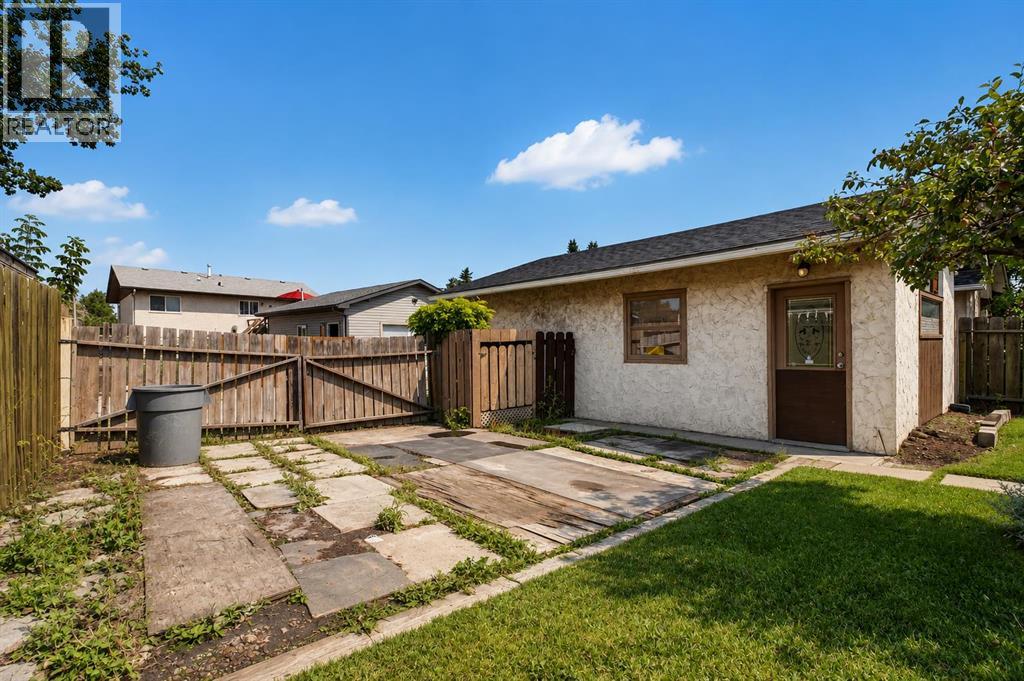 440 Ogden Drive SE - Image 32