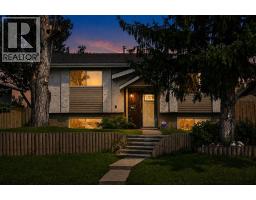 440 Ogden Drive SE - photo 2
