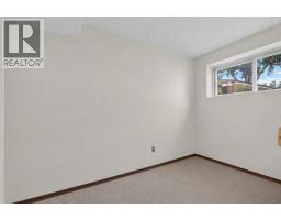 440 Ogden Drive SE - photo 21
