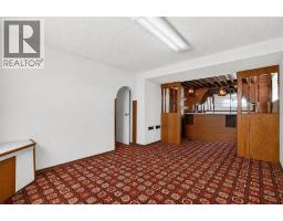 440 Ogden Drive SE - photo 25