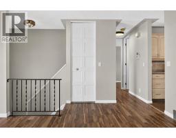 440 Ogden Drive SE - photo 5