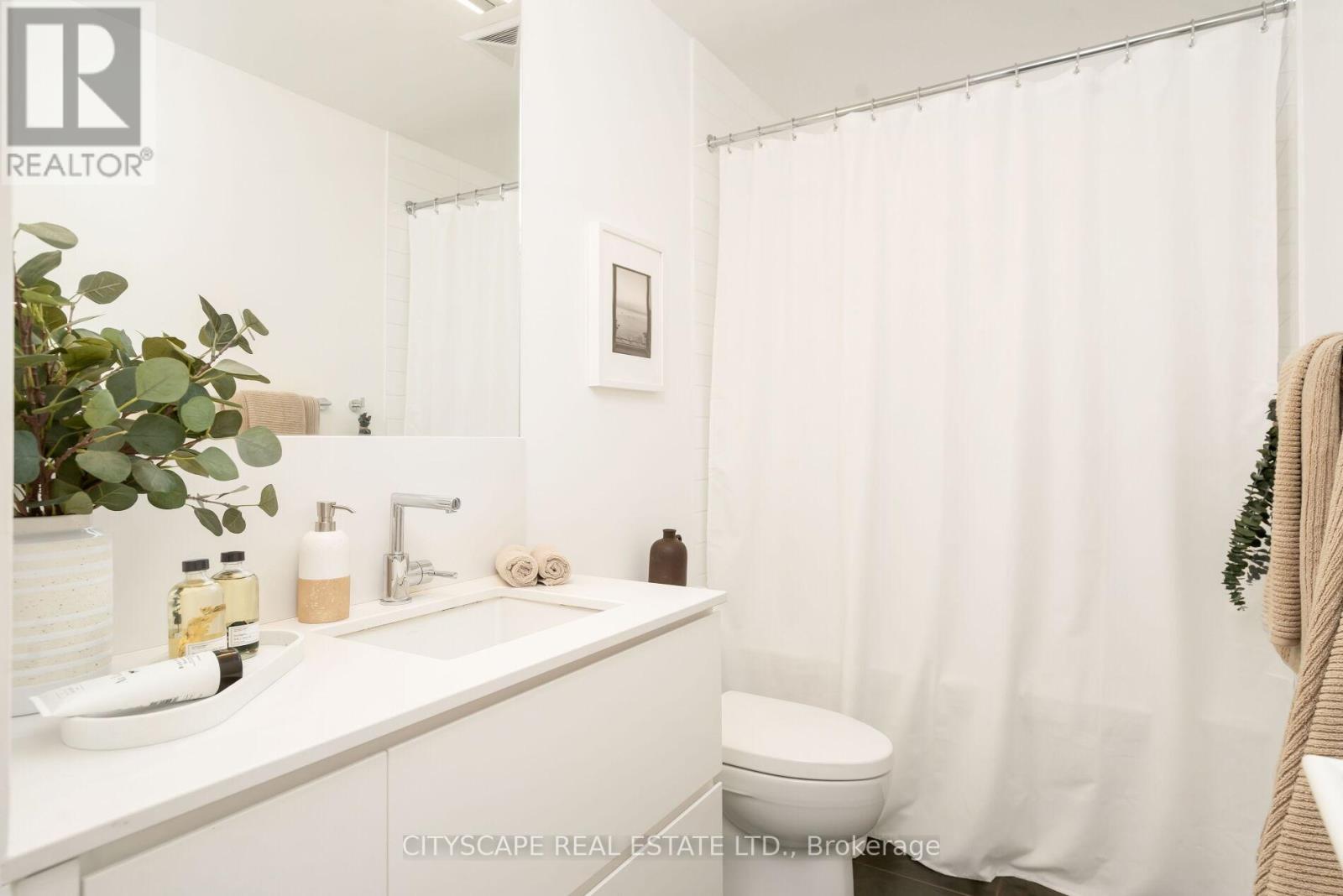 #1704 55 EAST LIBERTY STREET - 11