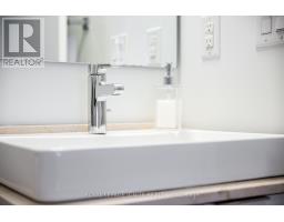 3303 - 14 York Street, Toronto, ON M5J0B1 Photo 29