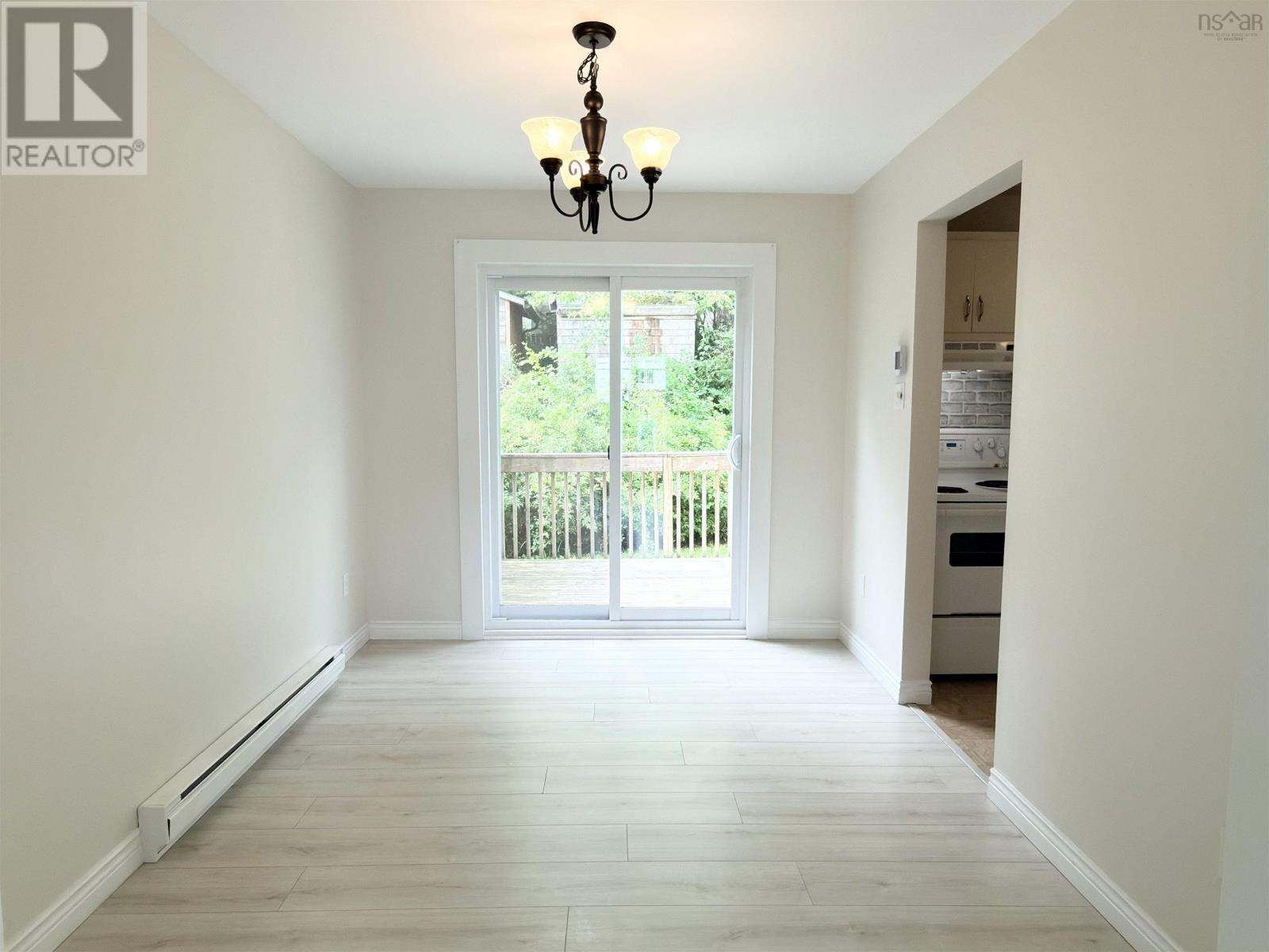 Property 8 of 31 of 84 Pondicherry Crescent