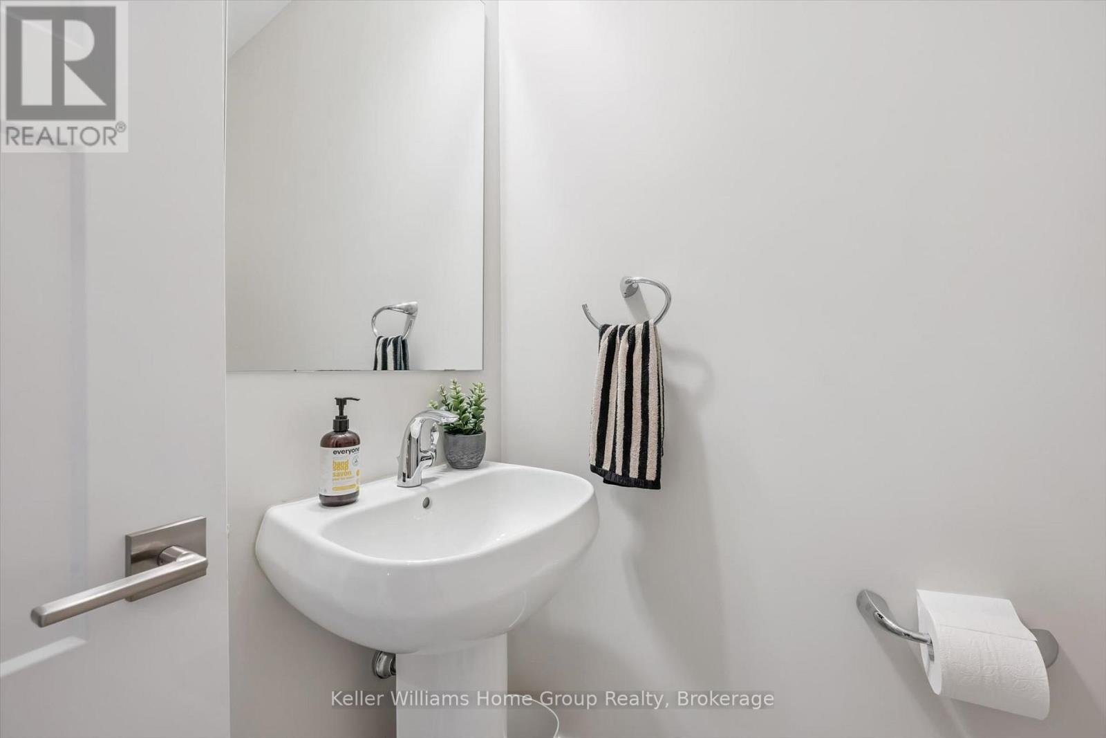 24 FOREST HILL DRIVE - Image 18