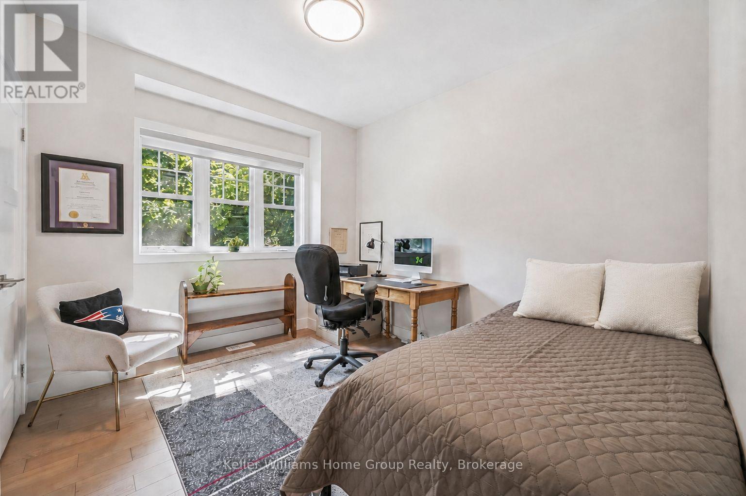 24 FOREST HILL DRIVE - 20