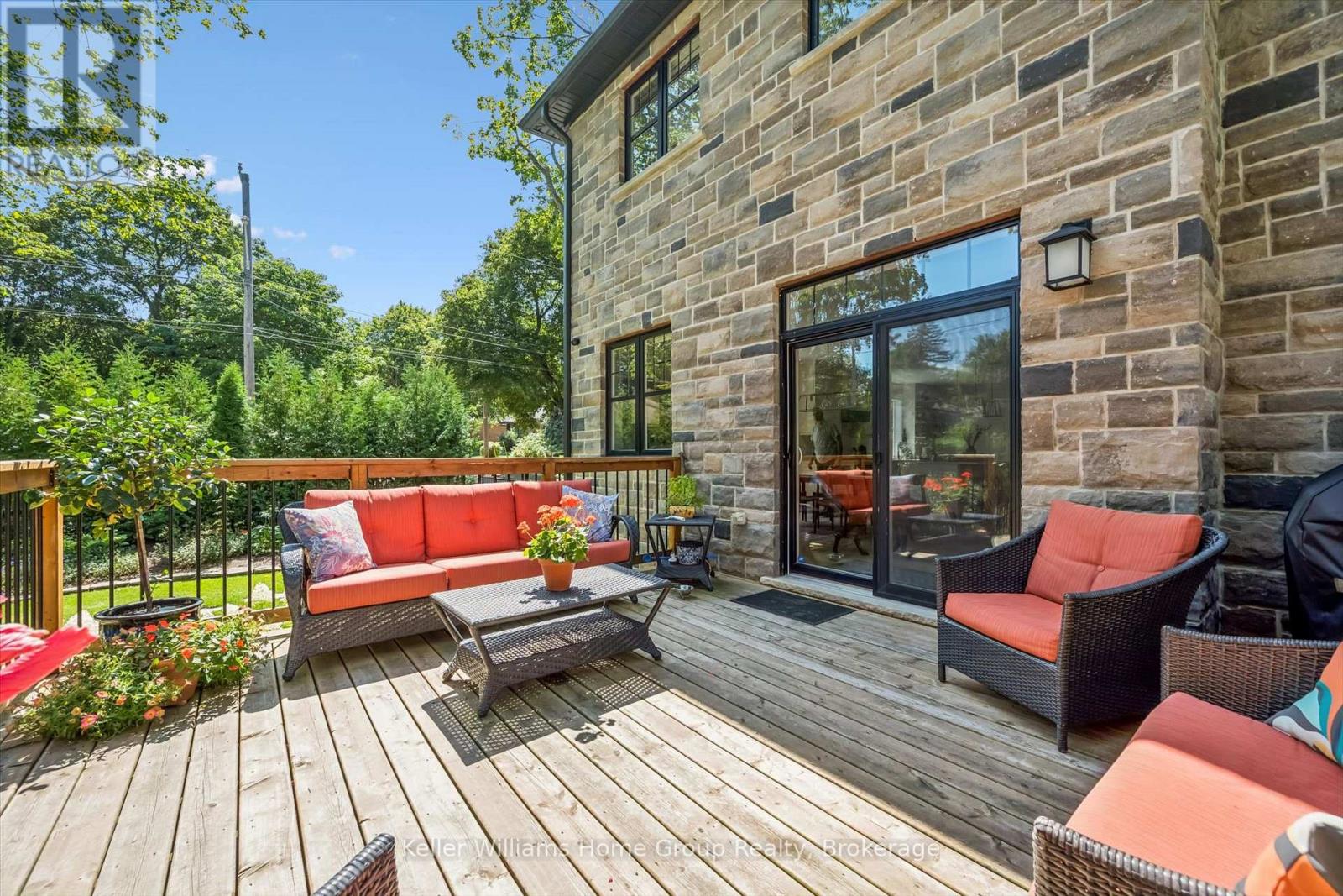 24 FOREST HILL DRIVE - Image 35