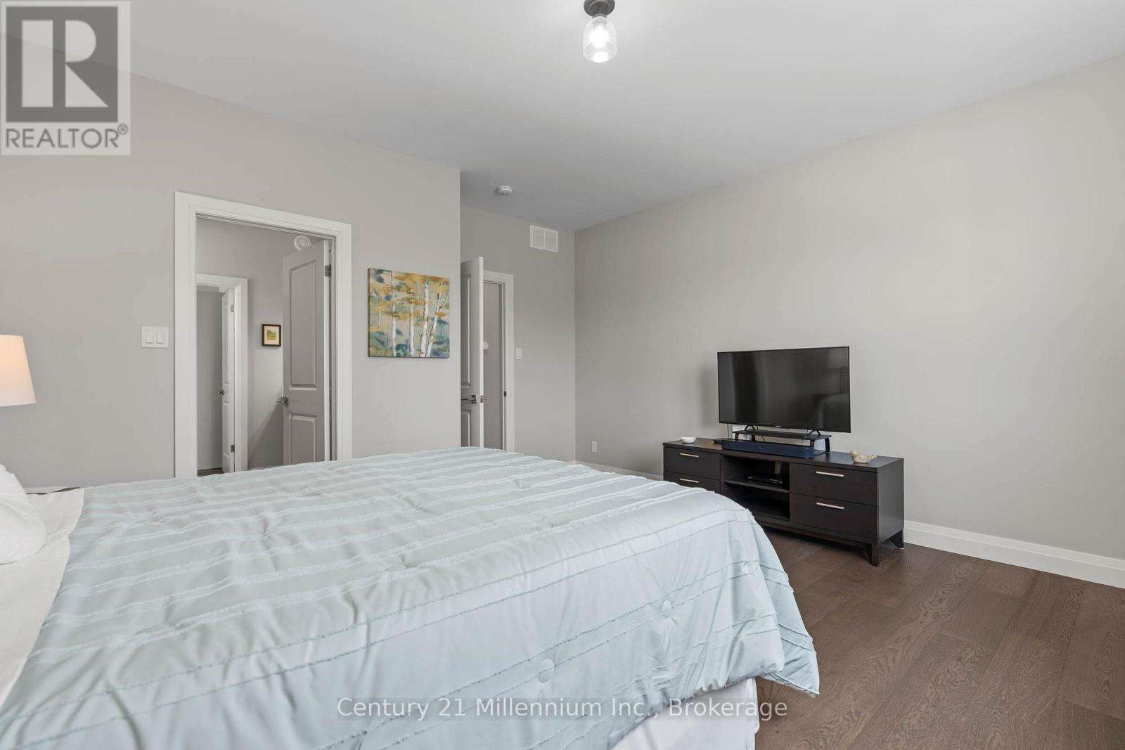 401 ALGOMA CRESCENT - 27