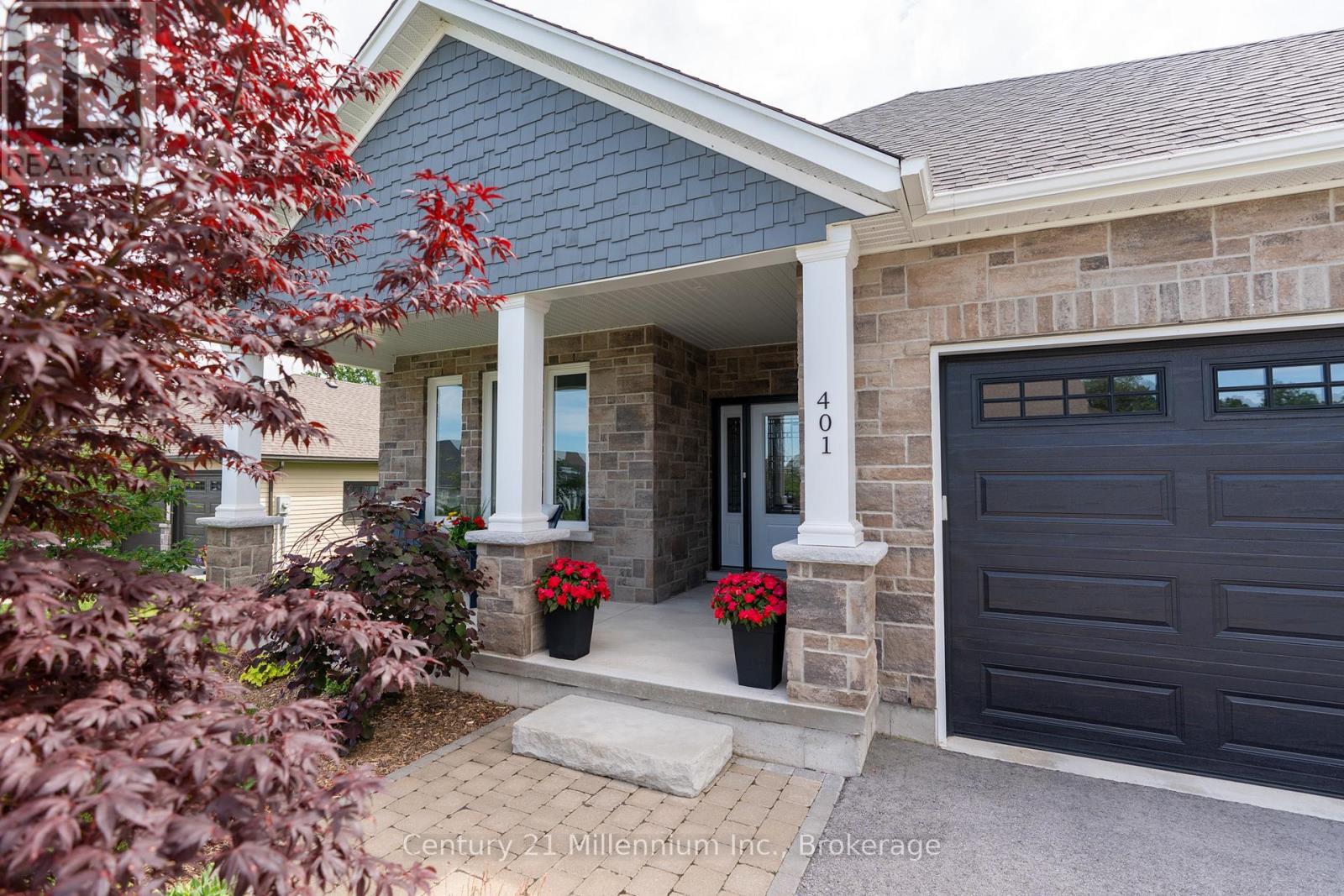 401 ALGOMA CRESCENT - 4