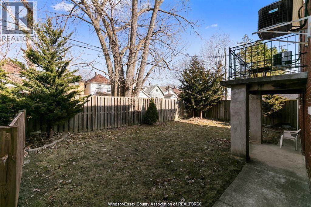 #2 344 PARTINGTON Avenue, Windsor, Ontario, N9B2N5, Windsor, Ontario — photo 4 of 5