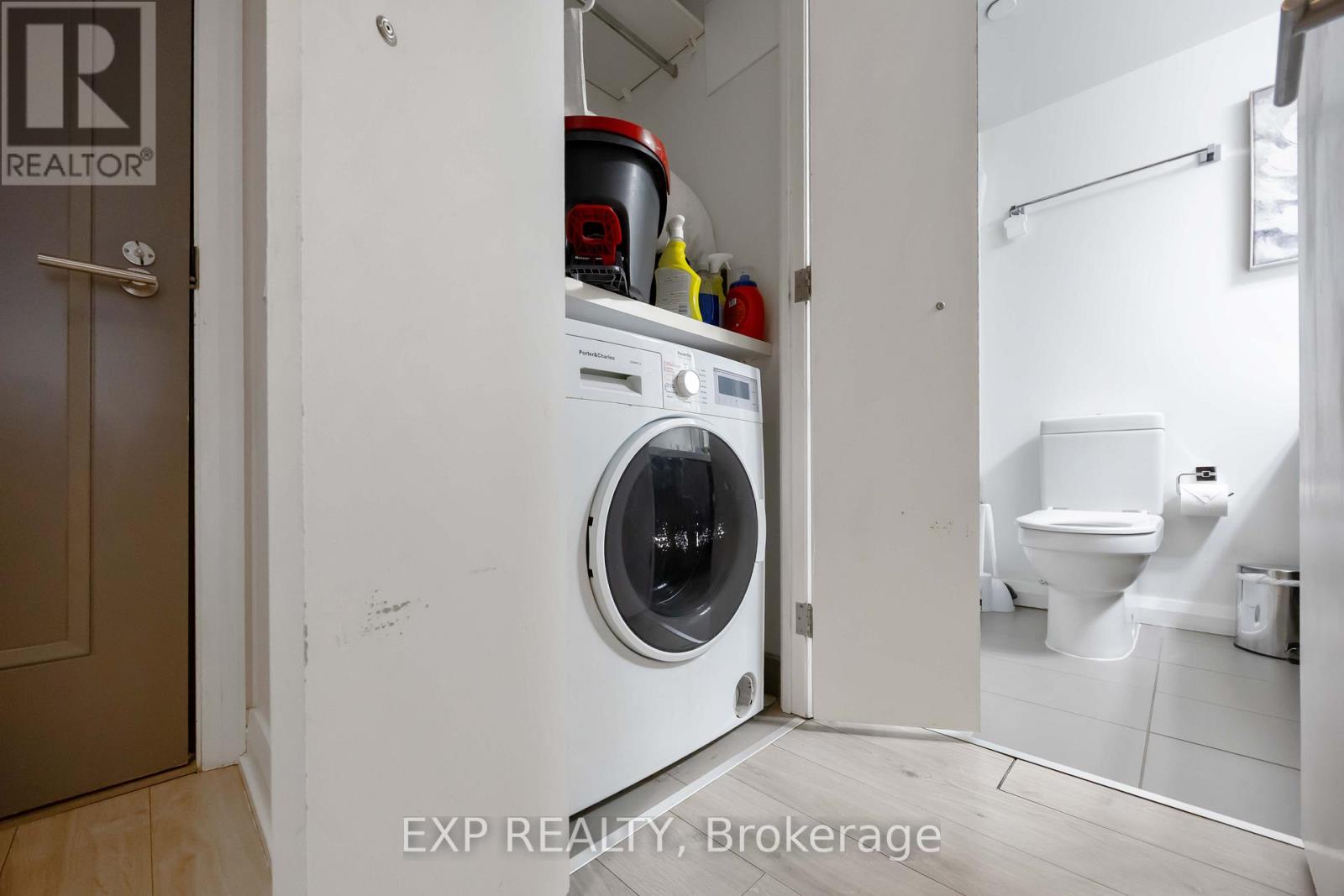 #1106 155 YORKVILLE AVENUE - 26