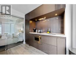 1106 - 155 Yorkville Avenue, Toronto, ON M5R1C4 Photo 14
