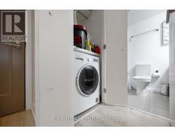 1106 - 155 Yorkville Avenue, Toronto, ON M5R1C4 Photo 26
