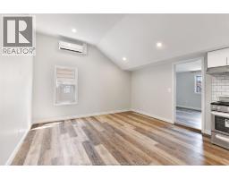 1069 Marentette Avenue Unit# Upper, Windsor, ON N9A2A4 Photo 11